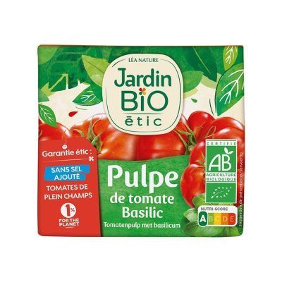 Органска пулпа од домати со босилок - 500 гр.